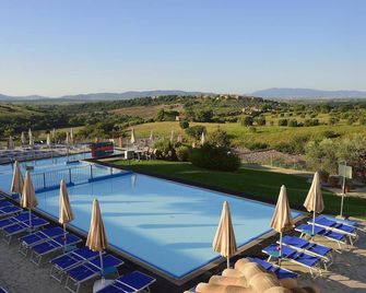 Borgo Magliano Garden Resort - Magliano in Toscana - Pool