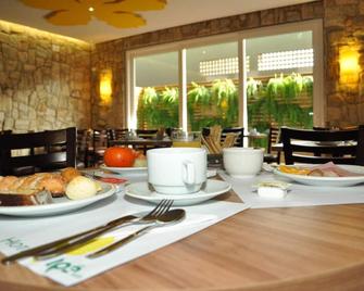 호텔 이피 MS - 캄푸 그란데 - 레스토랑