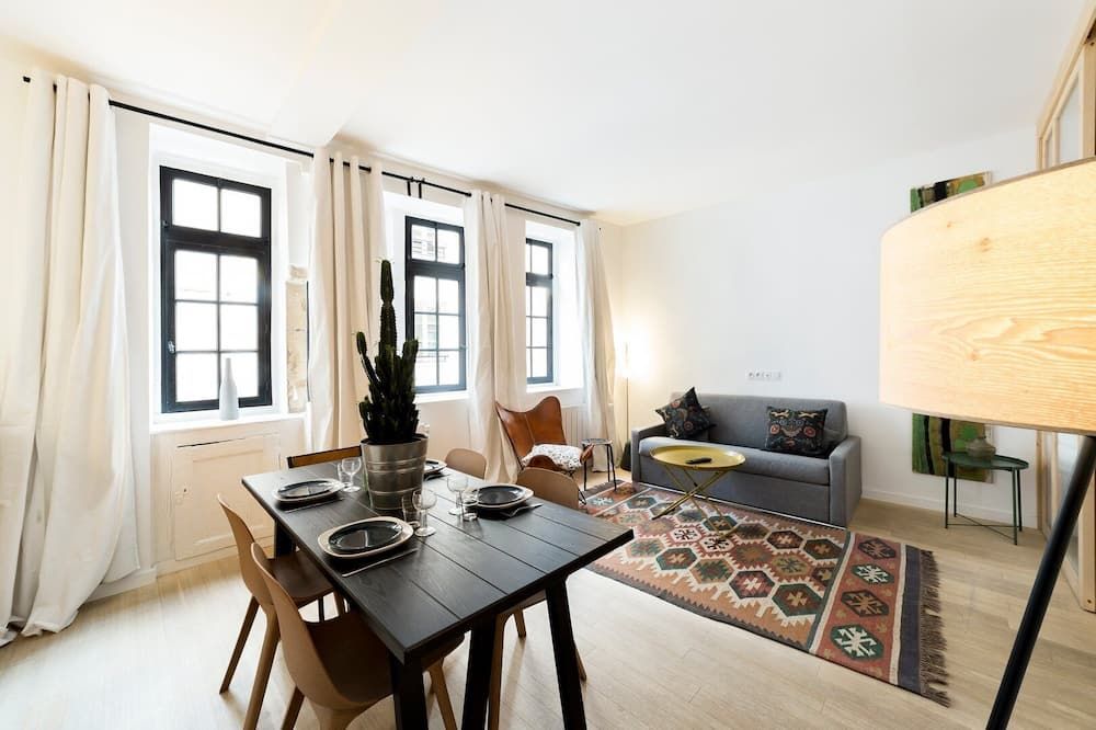L'Ethnic Ambience - Superbe appartement tout confort au coeur du Vieux Lyon - ليون - غرفة طعام