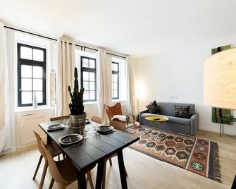 L'Ethnic Ambience - Superbe appartement tout confort au coeur du Vieux Lyon - Lyon - Ruang makan