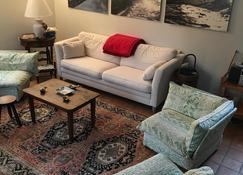 Maison normande - Lisieux - Living room