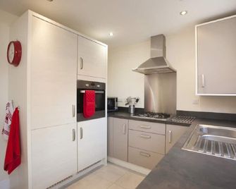 The Stretton - Castle Donington - Kitchen