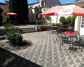 Hotel Alster - Jevíčko - Patio