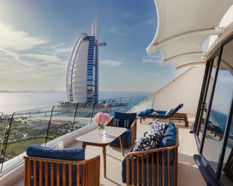 Jumeirah Beach Hotel Dubai - דובאי - מרפסת