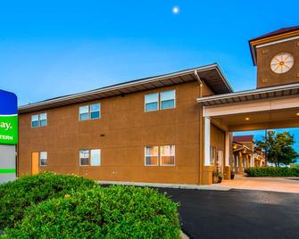 SureStay Hotel by Best Western Ottawa - Ottawa - Building