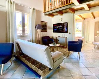 Residence Tevere App 3 - Ravenna - Living room