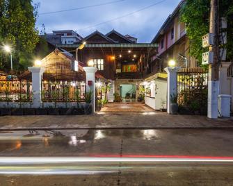 Happy Heng Heang Guesthouse - Siem Reap - Building