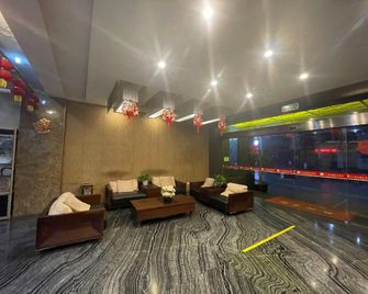 Jiutian Holiday Hotel - Mianyang - Lobby