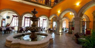 Hotel Morales Historical & Colonial Downtown Core - גוואדאלחארה - לובי