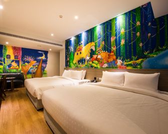 ليجند هوتل بيير 2 - مدينة كاوهسيونغ - غرفة نوم