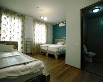 Hotel Kutaisi Globus - Kutaisi - Sypialnia