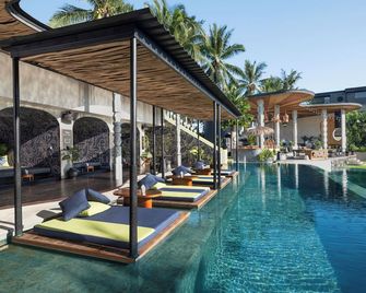 Soulshine Resort Ubud, Bali - אובוד - בריכה