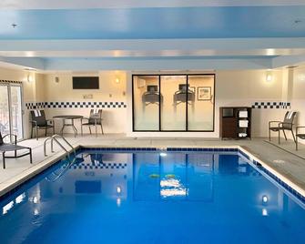 Fairfield Inn & Suites by Marriott Denver Tech Center/South - Highlands Ranch - Pool