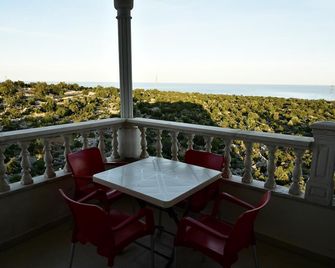 Watercastle Suits - Erdemli - Balcony