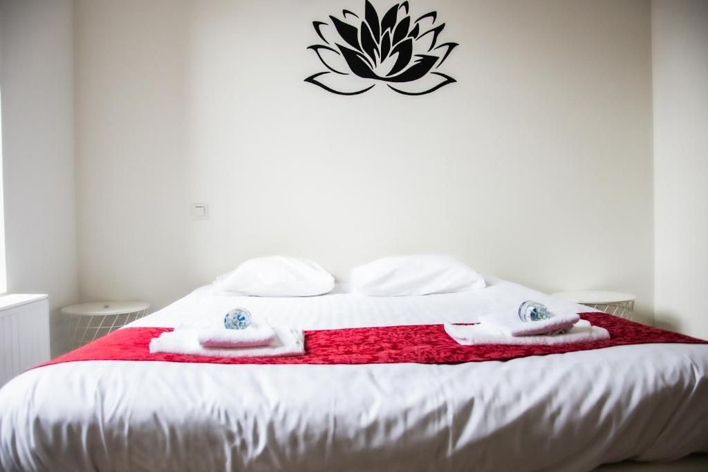 هوتل إنداستري - ليوفين