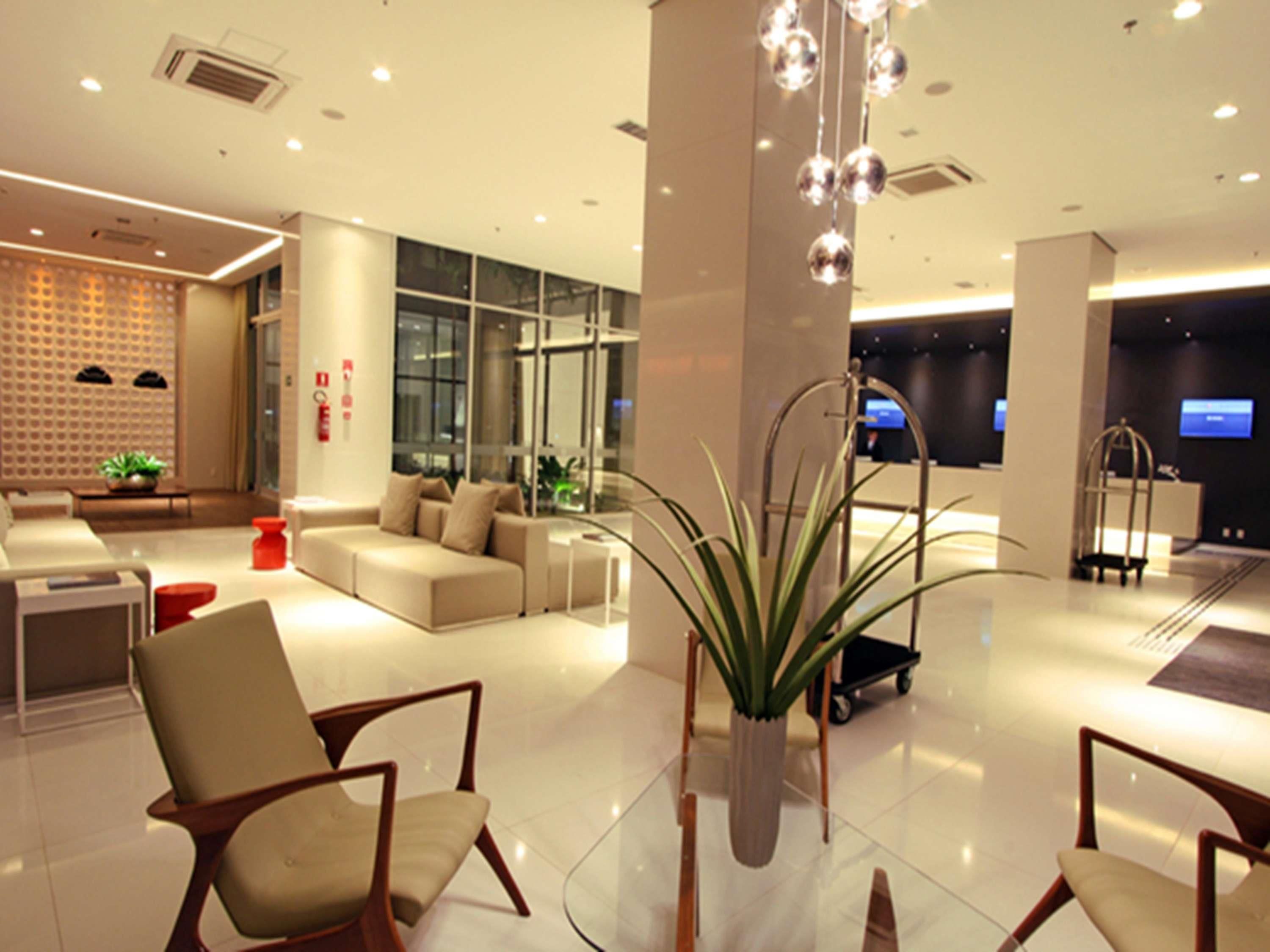 ibis Styles Brasilia Aeroporto - Brasilia - Lobi