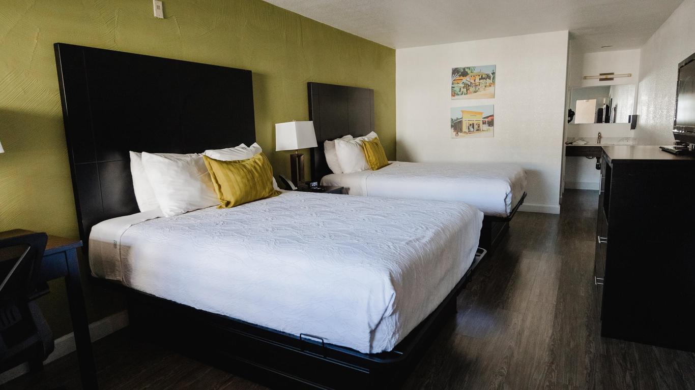 Old Town Western Inn