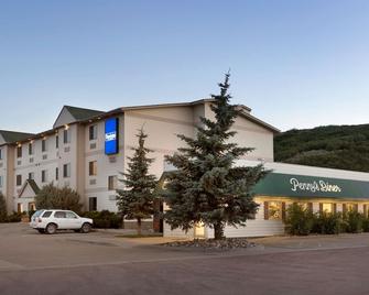 Travelodge by Wyndham Yampa - Yampa - Edificio