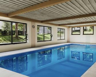Hotel & Residence Thalguter - لاغوندو - حوض السباحة