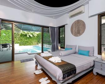 Karon Beach Pool Villa - Sha Extra Plus - Karon - Chambre