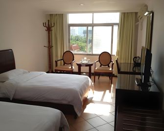 Yintian Holiday Hotel - Sanya - Bedroom