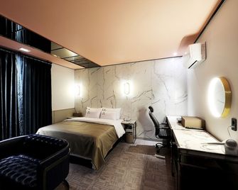 Cielo Hotel - Seosan - Bedroom