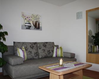 Zimmervermietung Babsy - Zell am See - Living room