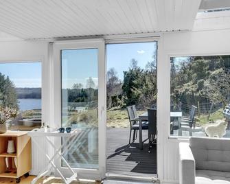 Awesome home in Hobro with kitchen - Hobro - Balkon