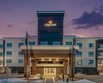 La Quinta Inn & Suites by Wyndham Bismarck - Bismarck - Κτίριο