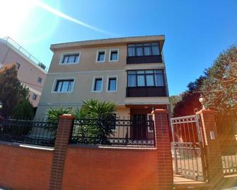 Tuzla Konak Hotel - Istanbul - Gebäude