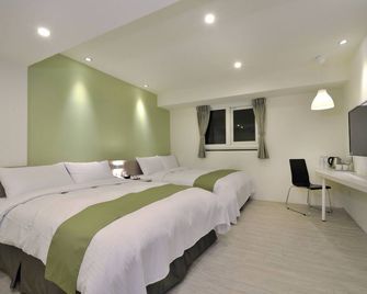 Green Hotel - Fengjia - Taichung - Habitación