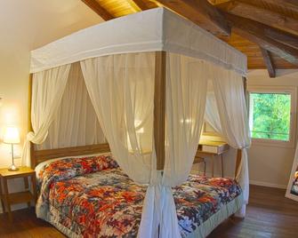 Locanda Del Toro - Calderara di Reno - Bedroom
