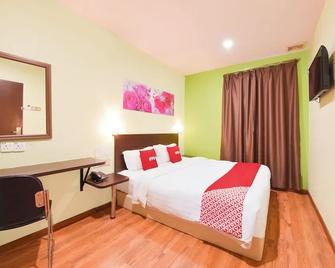 Hotel O G Home Hotel, Kota Bharu, Kelantan. - Kota Bharu - Phòng ngủ