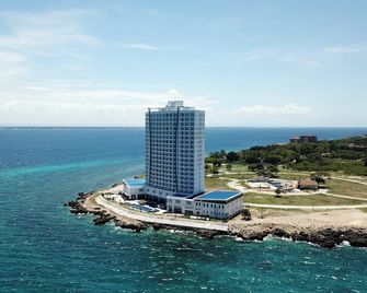 Arterra Hotel And Resort - Lapu-Lapu City