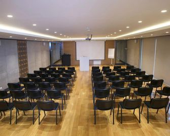 Wes Hotel - İzmit - Mødelokale