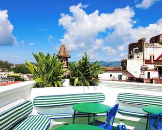 William Hotel Boutique De Diseño - Taxco - Parveke