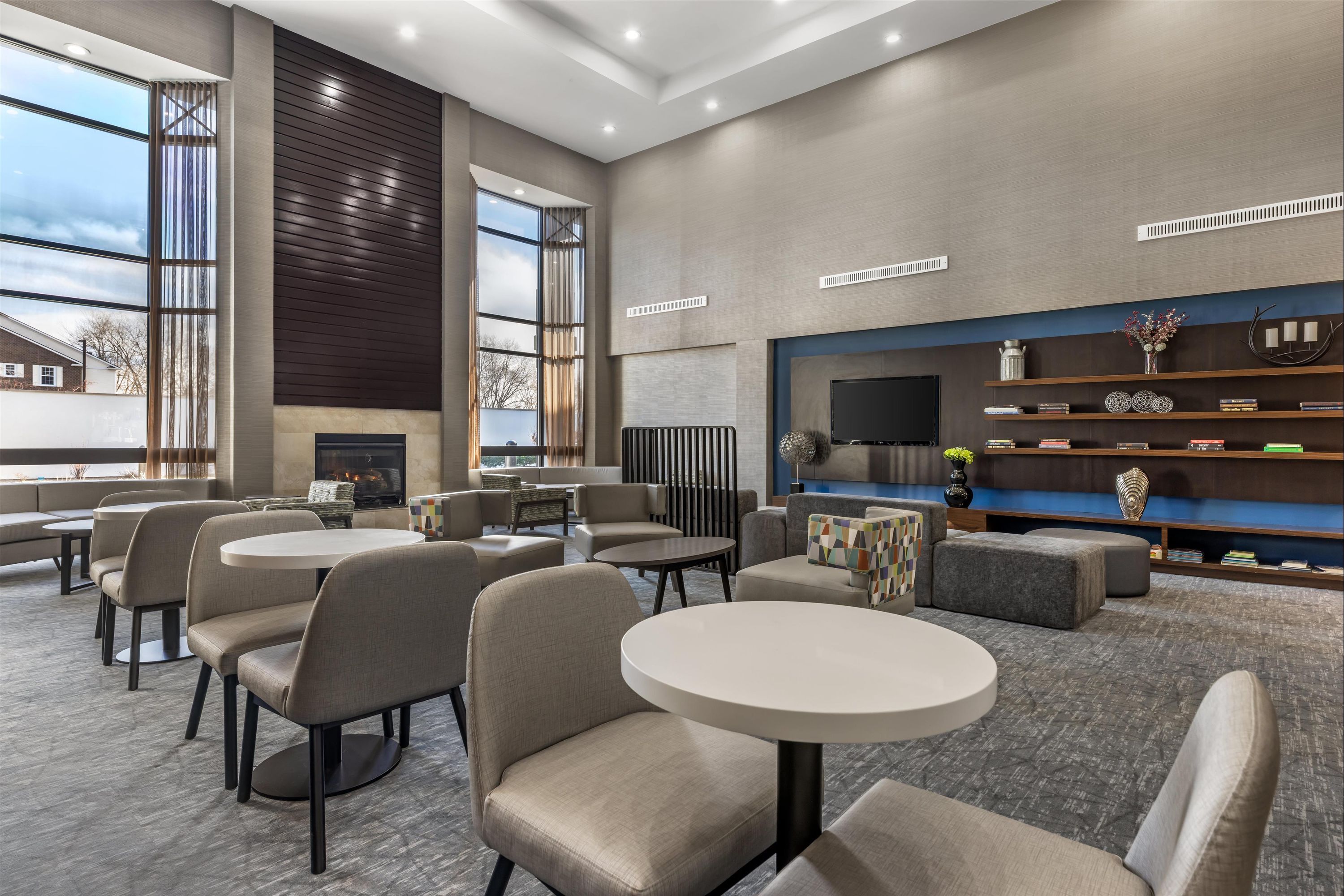 Best Western Plus Elgin - Chicago - West Dundee - Lounge