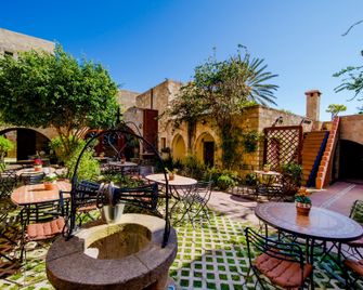 Avalon Boutique Hotel Rhodes - רודוס (עיר) - פטיו