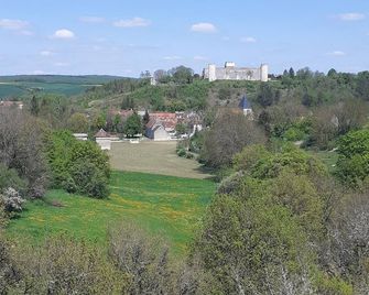 Gite des Belles Fontaines - Druyes-les-Belles-Fontaines - Vista del exterior