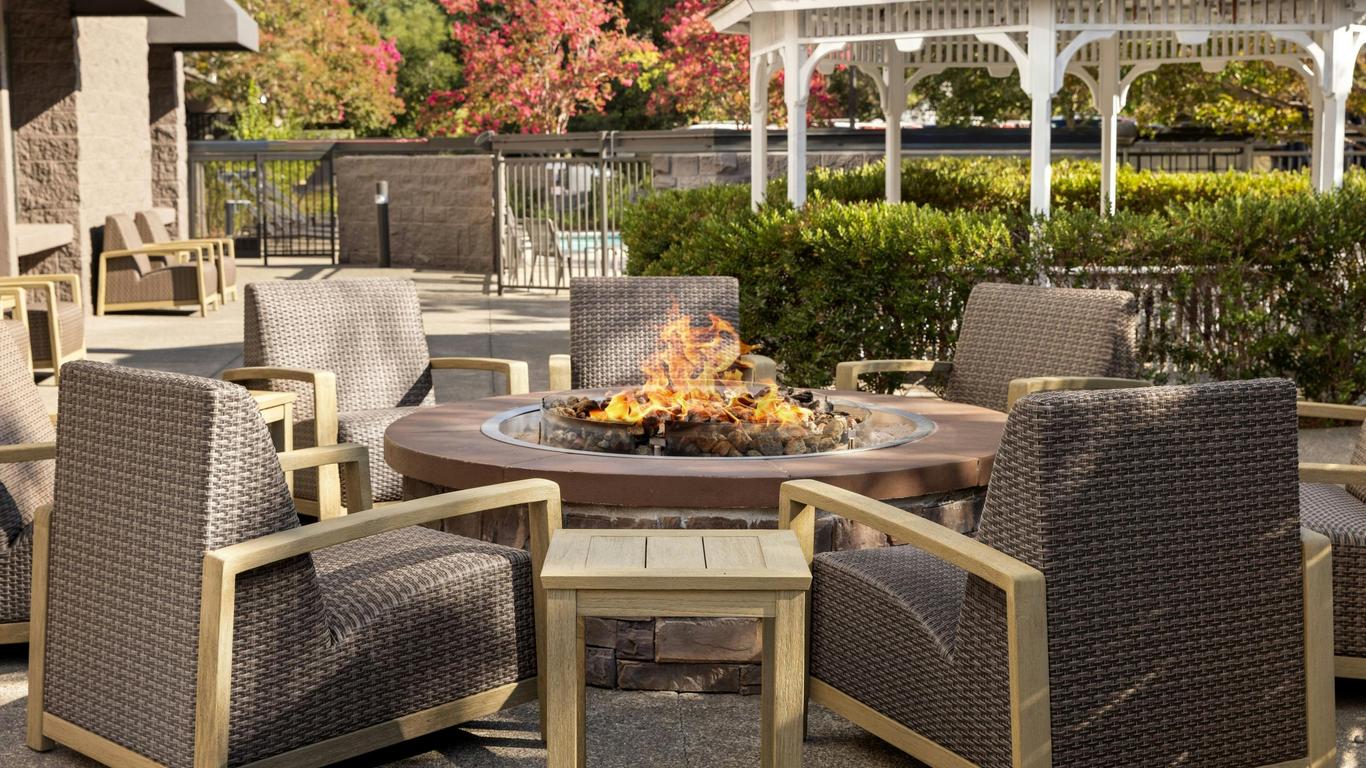 Courtyard by Marriott Santa Rosa
