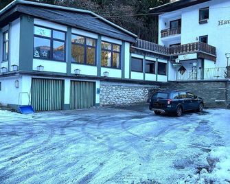 Hotel Haus Kärnten - Bad Bleiberg - Building