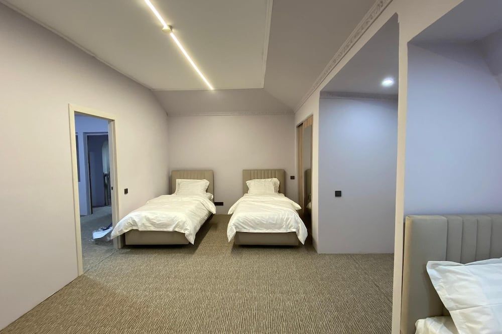 هابي مومنتس هوستل - بيشكيك - غرفة نوم