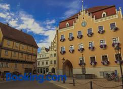 Stadthotel Donauwörth - Donauwörth - Gebouw