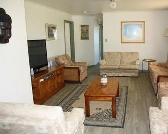 Maslin Beach House - Aldinga - Living room