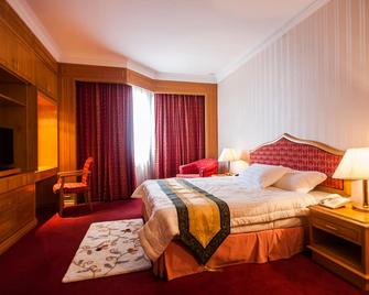 Parkview Hotel - Jerudong - Bedroom