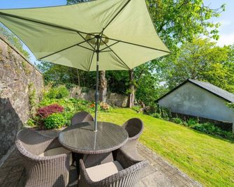 Binrock Lodge - Dundee - Patio