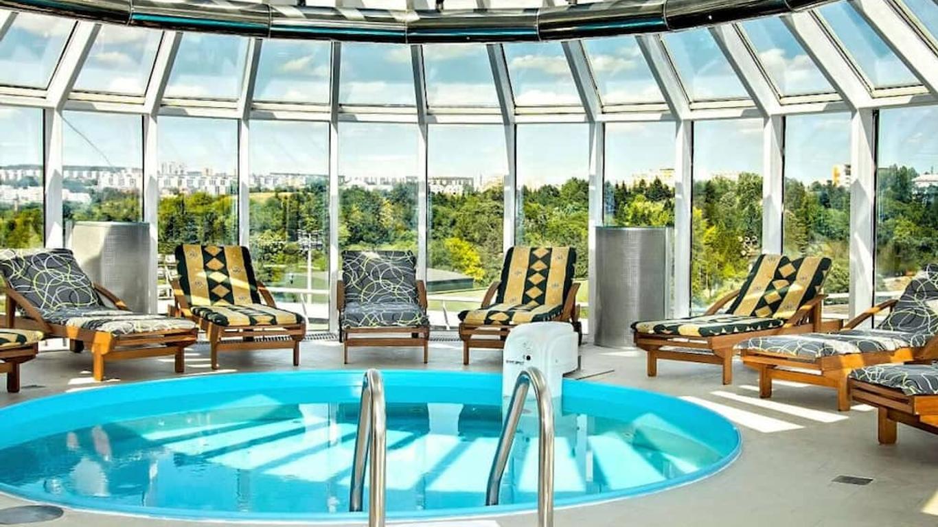 Cosmopolitan Bobycentrum - Czech Leading Hotels