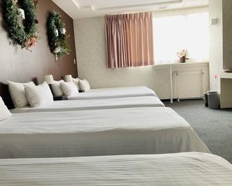 Hotel Precia - Naha - Bedroom