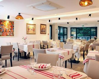 De la Nivelle - Sare - Restaurant