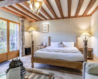 Domaine Le Clos des Fontaines - Jumièges - Bedroom